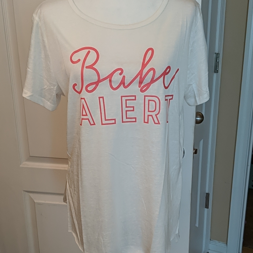 Babe alert boutique tee